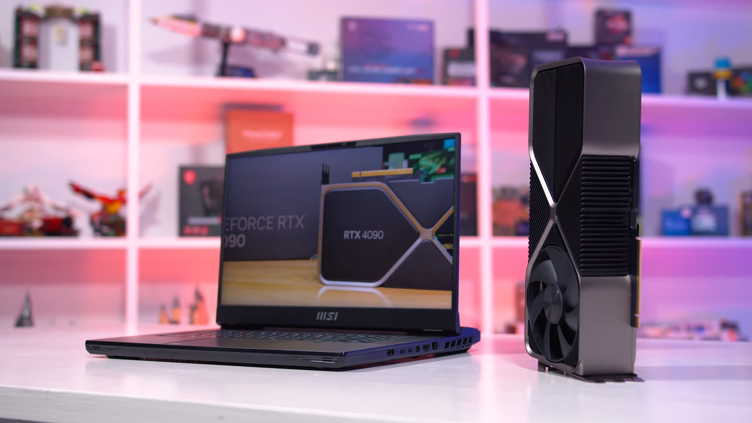 GPU NVIDIA GeForce RTX 4090 pour ordinateur de bureau et ordinateur portable 4 GPU Nvidia GeForce RTX 4090 pour ordinateur de bureau et ordinateur portable