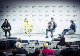 Major tech companies sign agreement to combat AI