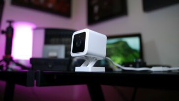 Wyze cameras were once again peeking into other people