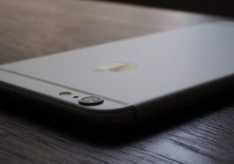 Chinese nationals caught in multimillion-dollar counterfeit iPhone repair scheme