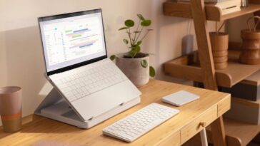 Le nouveau Casa Pop Up Desk de Logitech comprend un clavier Bluetooth, un trackpad et un support pliable pour MacBook