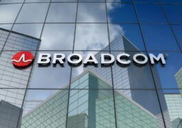 Broadcom abandonne également l'hyperviseur gratuit de type 1 de VMware, ESXi. 22 Broadcom is discontinuing VMware