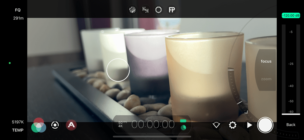 Jadorerais avoir une bague de mise au pointzoom materielle pour