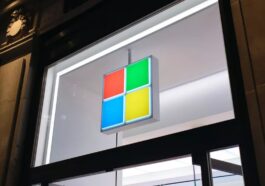 Microsoft travaille peut-être sur une Xbox portable, similaire à une Switch, travaillée par l'équipe Surface 93 Microsoft travaille peut-être sur une Xbox portable, similaire à une Switch, travaillée par l'équipe Surface