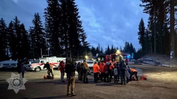 Les fonctionnalités du satellite d'urgence de l'iPhone conduisent les autorités à un groupe de randonneurs bloqués pour une opération de sauvetage 24 heures sur 24.