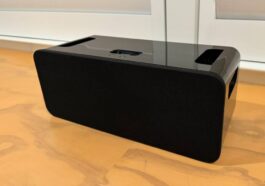 Les images montrent un prototype ultra-rare d'iPod Hi-Fi noir