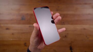 Rumeur iPhone 17 : Apple développe une nouvelle technologie d'écran antireflet