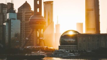 Tim Cook fait l'éloge de la Chine en tant que centre de production, alors qu'Apple s'efforce de réduire sa dépendance