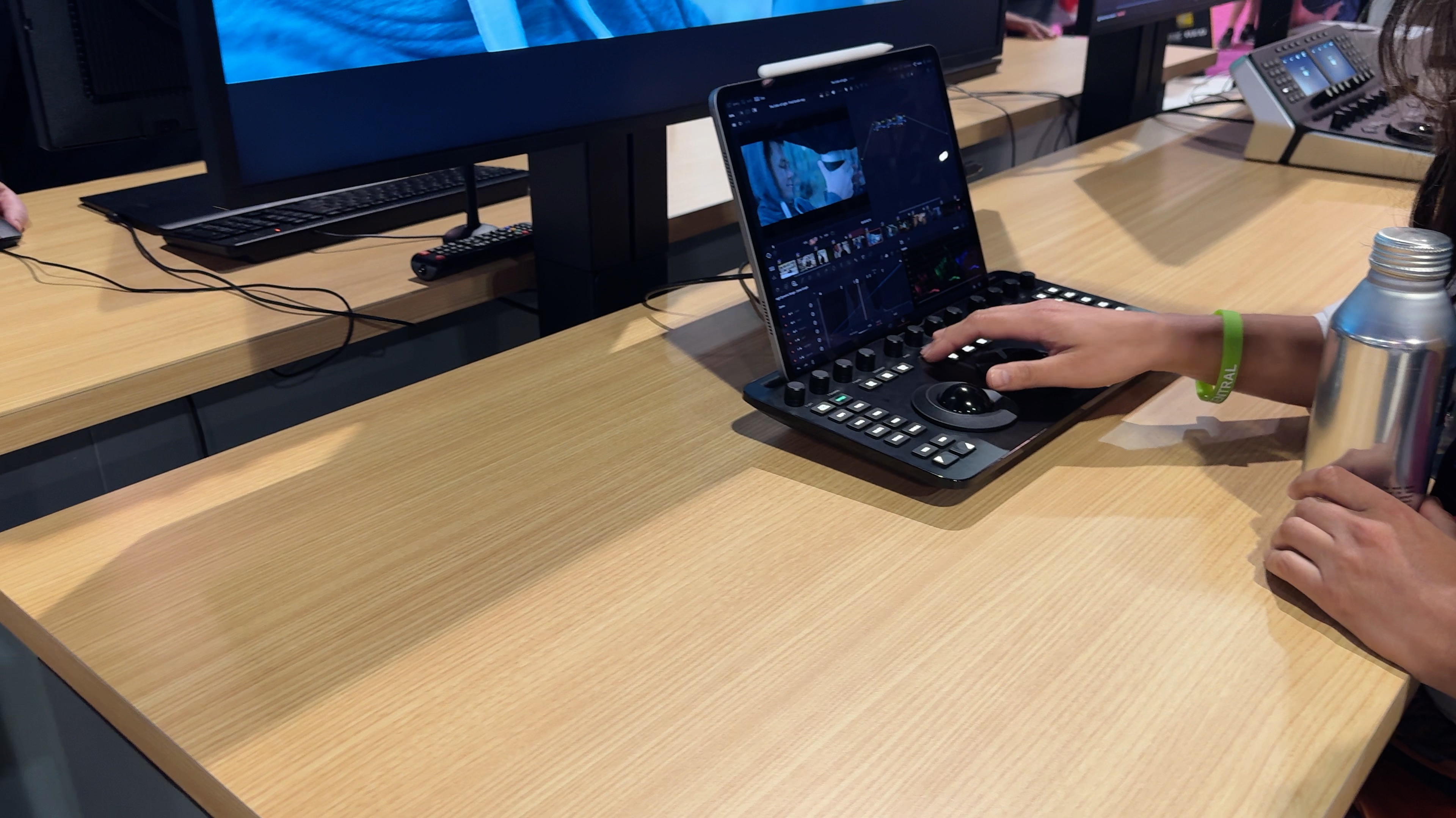 Panneau DaVinci Resolve Micro Color NAB 2024