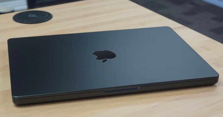 Apple vise à lancer cette année les premiers Mac équipés de M4 en mettant l'accent sur l'IA 1 Apple vise à lancer cette année les premiers Mac équipés de M4 en mettant l'accent sur l'IA