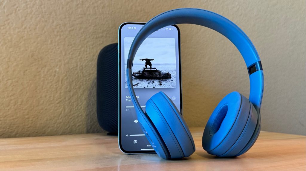 Beats Solo 4 en pratique : le casque Beats le plus emblématique s'est encore amélioré 2 Beats Solo 4 en pratique le casque Beats le plus