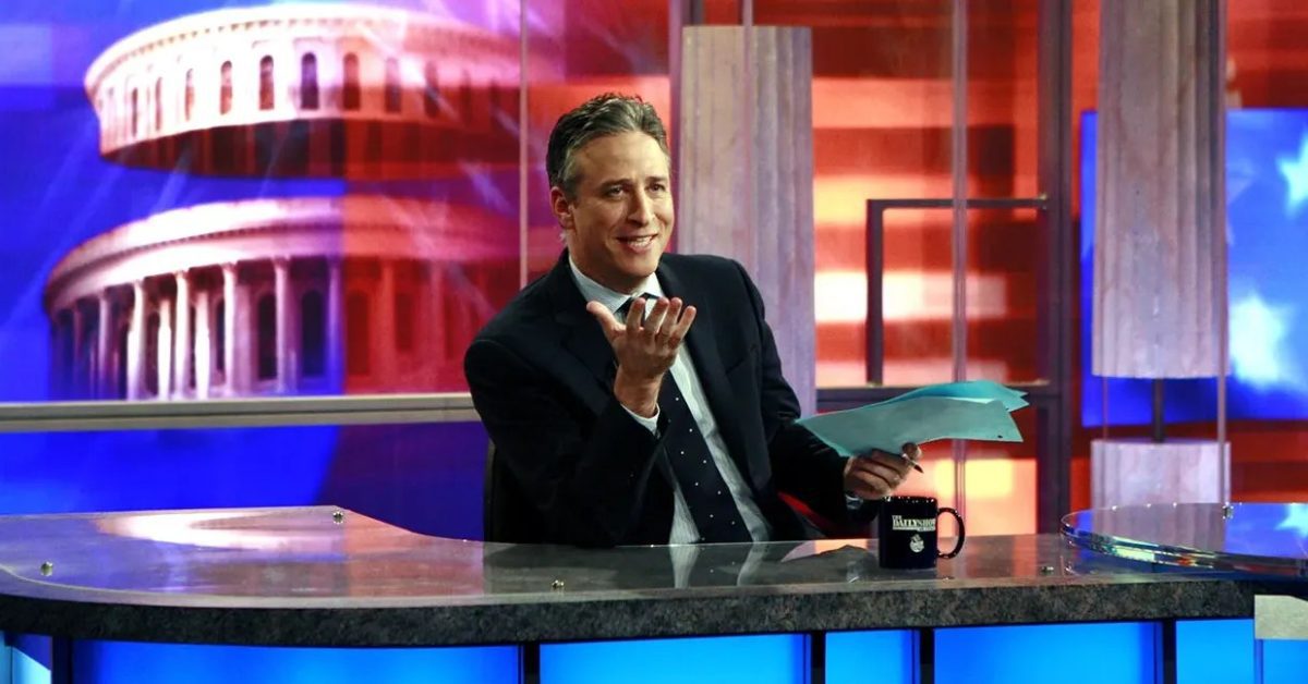 Jon Stewart interviewe la directrice de la FTC, Lina Khan, et dit qu'Apple ne le laisserait pas faire 29 Jon Stewart interviewe la directrice de la FTC, Lina Khan, et dit qu'Apple ne le laisserait pas faire
