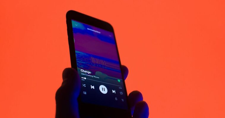 Spotify AI DJ peut désormais créer des listes de lecture à partir d'invites textuelles 1 Spotify AI DJ peut désormais créer des listes de lecture à partir d'invites textuelles