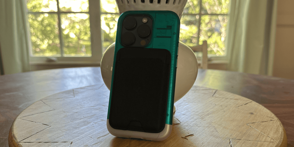 Spigen Valentinus 