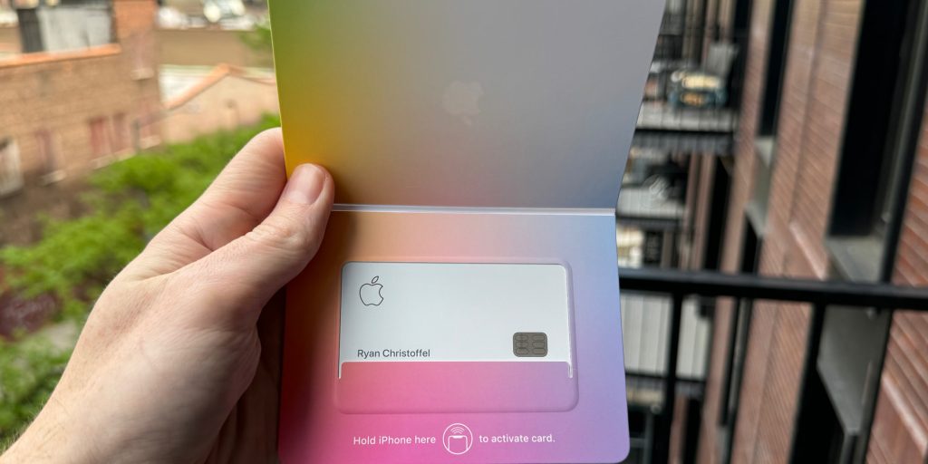 Remplacer votre Apple Card expirée ? Apple veut récupérer votre vieux morceau de titane 3 Carte Apple dans son emballage d'origine avec instructions d'activation