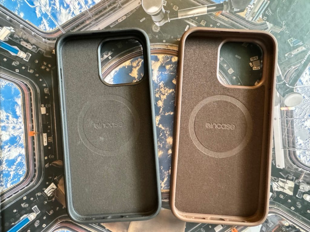 1716225606 769 Etui pratique pour iPhone 15 Pro Incase Woolenex et cuir