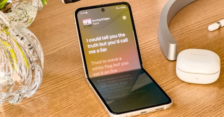 Apple aurait prévu un hybride pliable de 20,3 pouces pour 2025, un iPhone pliable en 2026 1 Apple aurait prévu un hybride pliable de 20,3 pouces pour 2025, un iPhone pliable en 2026