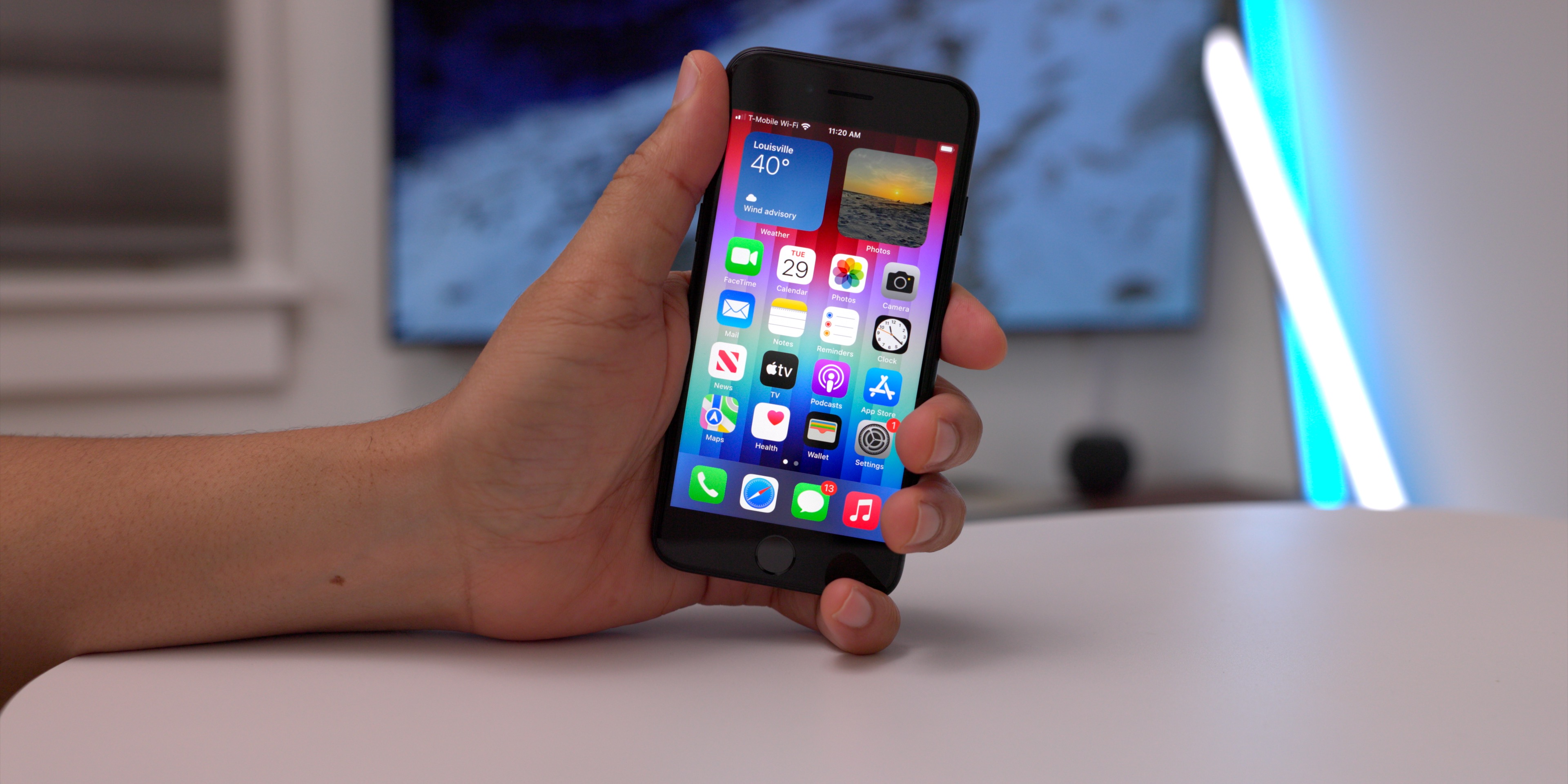 L'iPhone SE repensé pourrait coûter un peu plus cher que le modèle actuel 2 iPhone SE