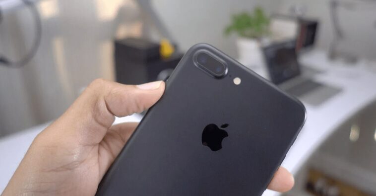 Message d'intérêt public : le temps presse pour réclamer jusqu'à 349 $ du règlement du procès pour iPhone 7 d'Apple 1 Message d'intérêt public : le temps presse pour réclamer jusqu'à 349 $ du règlement du procès pour iPhone 7 d'Apple