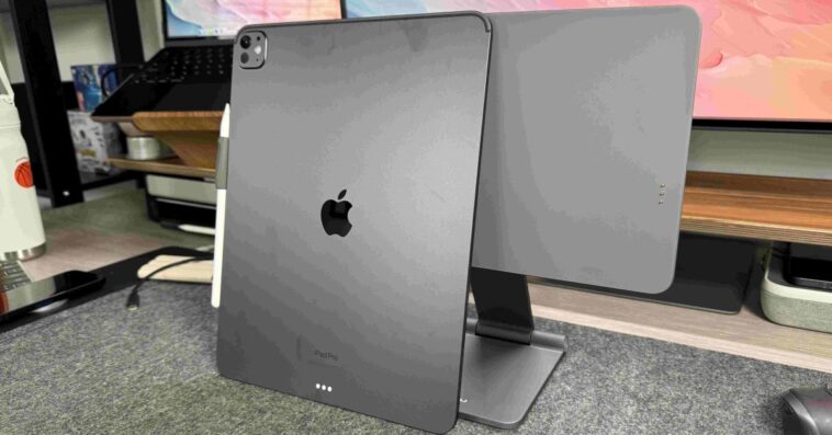 Pratique : Enfin, un support magnétique qui charge également sans fil votre iPad Pro M4 1 Pratique : Enfin, un support magnétique qui charge également sans fil votre iPad Pro M4