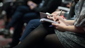 Qu'avons-nous appris des commentaires de Tim Cook hier ?