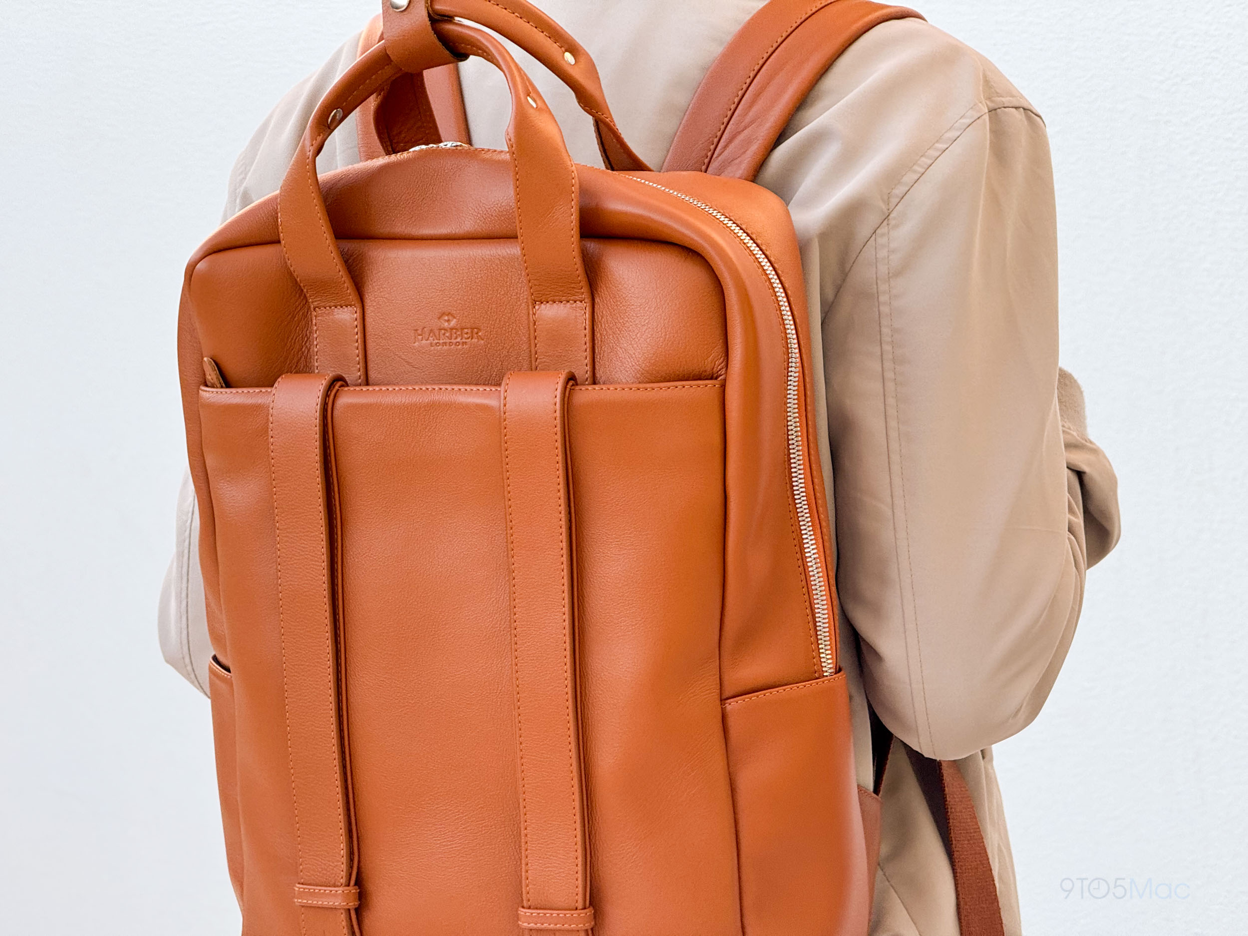 1717714809 610 Pratique transportez votre Mac et votre iPad avec style grace