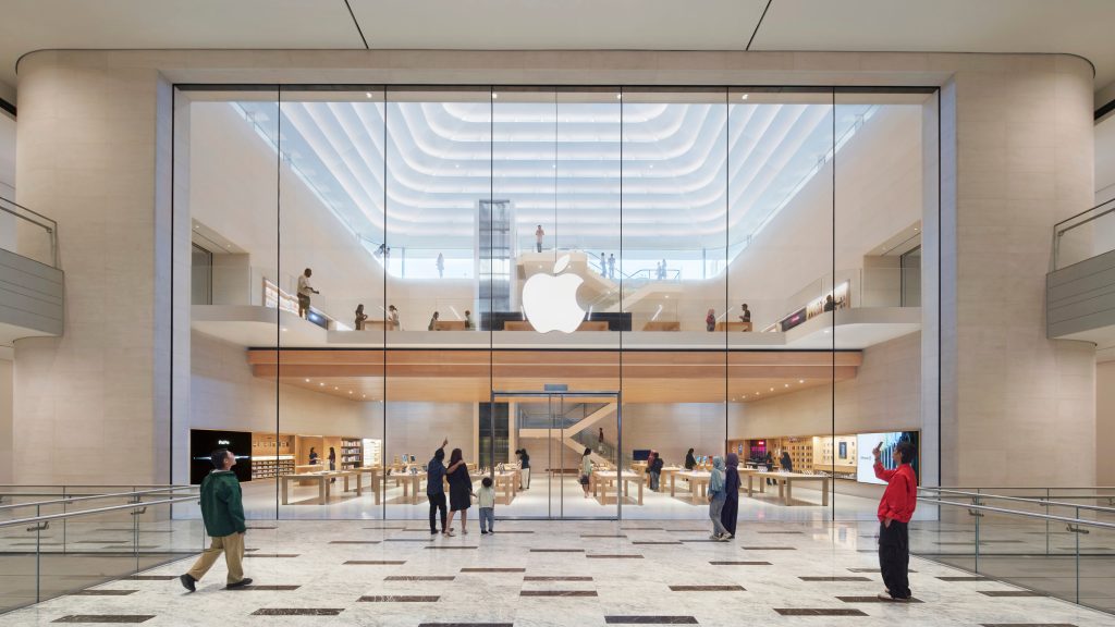 1718881205 287 LApple Store TRX de Kuala Lumpur a lair aussi cool