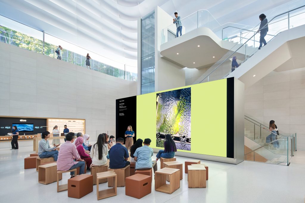 1718881205 729 LApple Store TRX de Kuala Lumpur a lair aussi cool