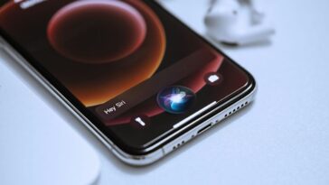 Le partenariat OpenAI d'Apple n'est probablement que temporaire, déclare le co-fondateur de Siri