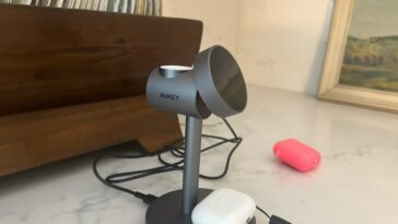 Lundi MagSafe : le chargeur MagSafe 3 en 1 d'AMEGAT apporte une charge de 15 watts à votre bureau ou à votre table de nuit