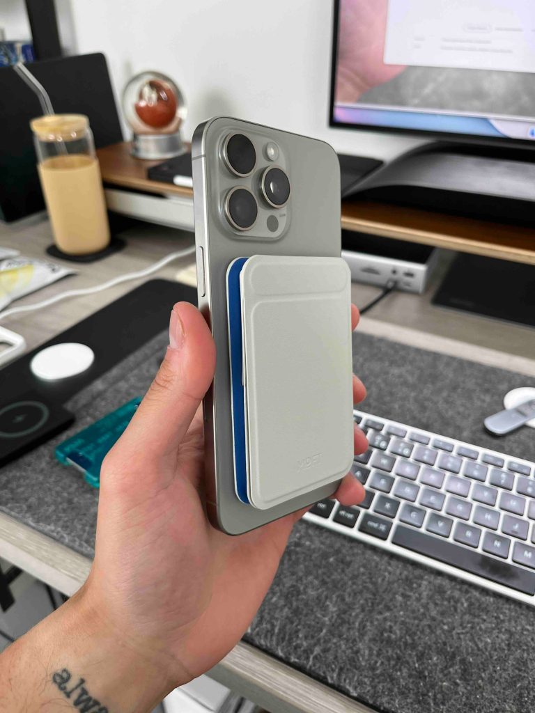 1722093011 934 Ameliorez votre iPhone avec ces cinq accessoires Magsafe