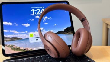 Apple et Kim Kardashian s'associent pour créer une gamme exclusive Beats Studio Pro