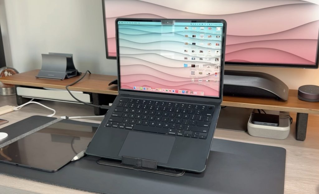 1723735808 426 Technologie preferee pour le travail a distance et les voyages