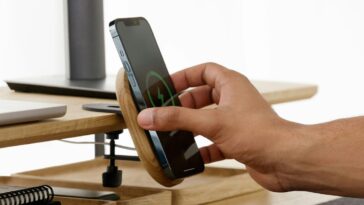 Augmentation de la capacité de la batterie de l'iPhone 16 Pro Max corroborée ; légère variation dans le modèle Pro