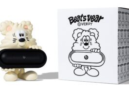 Verdy lance l'ours « Vear Toy » en édition limitée qui tient la nouvelle pilule Beats