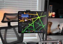 This could be the best iPad stand for your desk setup