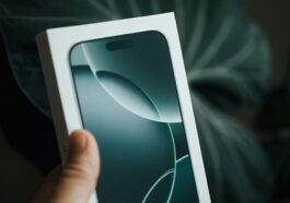 Bulk buyers are paying above retail for the iPhone 16, for four reasons