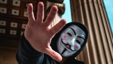 MoneyGram hack – includes SSNs and photo ID for some customers; Comcast too