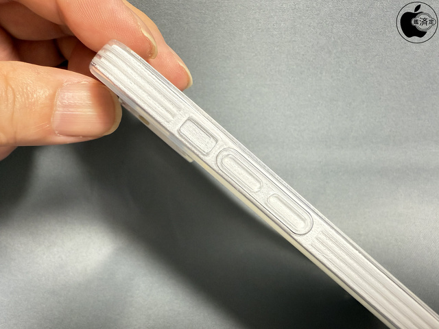 iPhone SE 4 : des unités factices montrent un design inspiré de l'iPhone 14 et une taille ‘Plus’ 2 Modèle iPhone SE 4