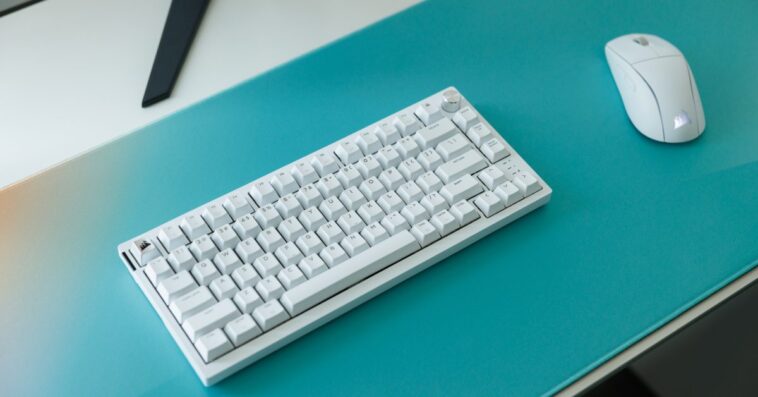 Clavier Corsair K65 Plus et souris M75 sans fil : exclusivité Apple en test 1 Hands-on: Apple exclusive Corsair K65 Plus keyboard and M75 Wireless mouse
