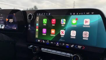 GM’s mission to eliminate Android Auto and CarPlay has been thwarted by this clever third-party kit [Gallery]