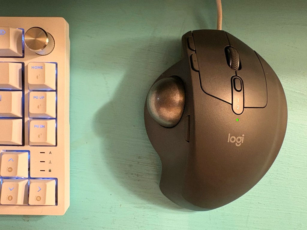 1733936433 491 Mon accessoire Mac prefere bien plus confortable que les.webp