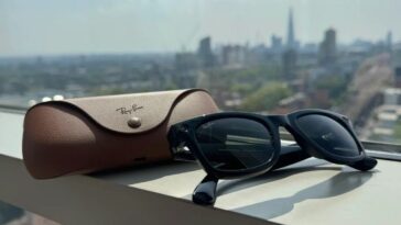Ray-Ban Meta smart glasses could get a display next year