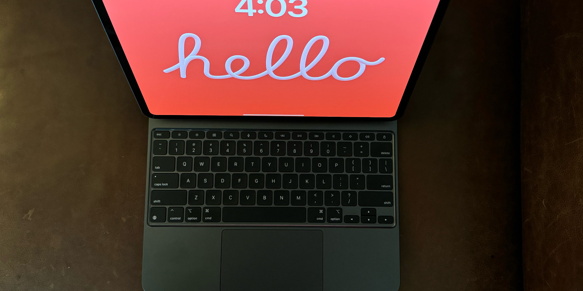 M4 iPad Pro avec Magic Keyboard