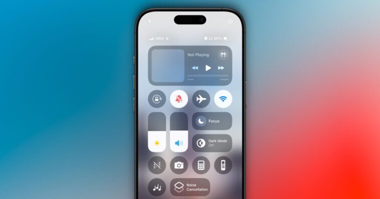 Ces toggles du Centre de contrôle iOS 18 sont devenus indispensables pour moi 1 These iOS 18 Control Center toggles quickly became must-haves for me
