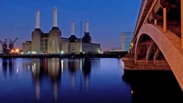 Apple faces $1.8B lawsuit claiming UK App Store users were overcharged