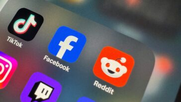 Subreddits with millions of users ban X links after Musk’s inauguration salute