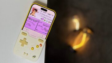 Hands on: GAMEBABY Case transforms your iPhone into a retro console with physical buttons