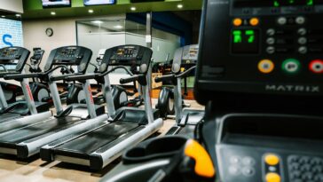 The five reasons some people wear their Apple Watch on their ankle