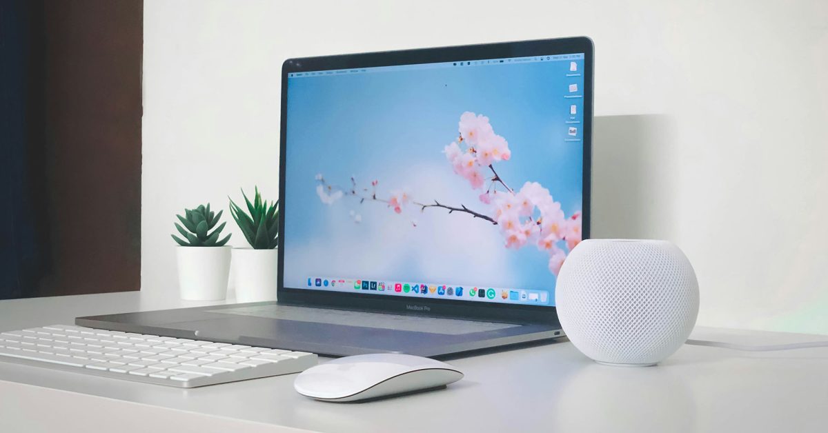 Mac market share growing faster than top three PC brands; Apple leads in AI